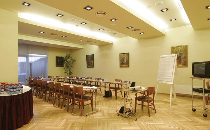 City Hotel Teater ريغا المظهر الخارجي الصورة
