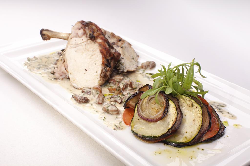 City Hotel Teater ريغا المظهر الخارجي الصورة