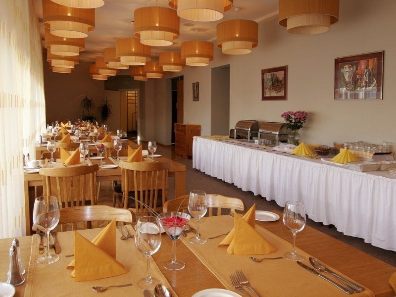 City Hotel Teater ريغا المظهر الخارجي الصورة