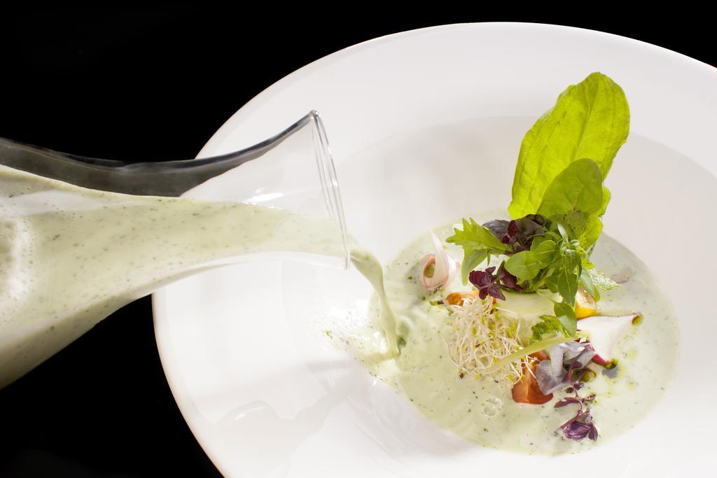City Hotel Teater ريغا المظهر الخارجي الصورة